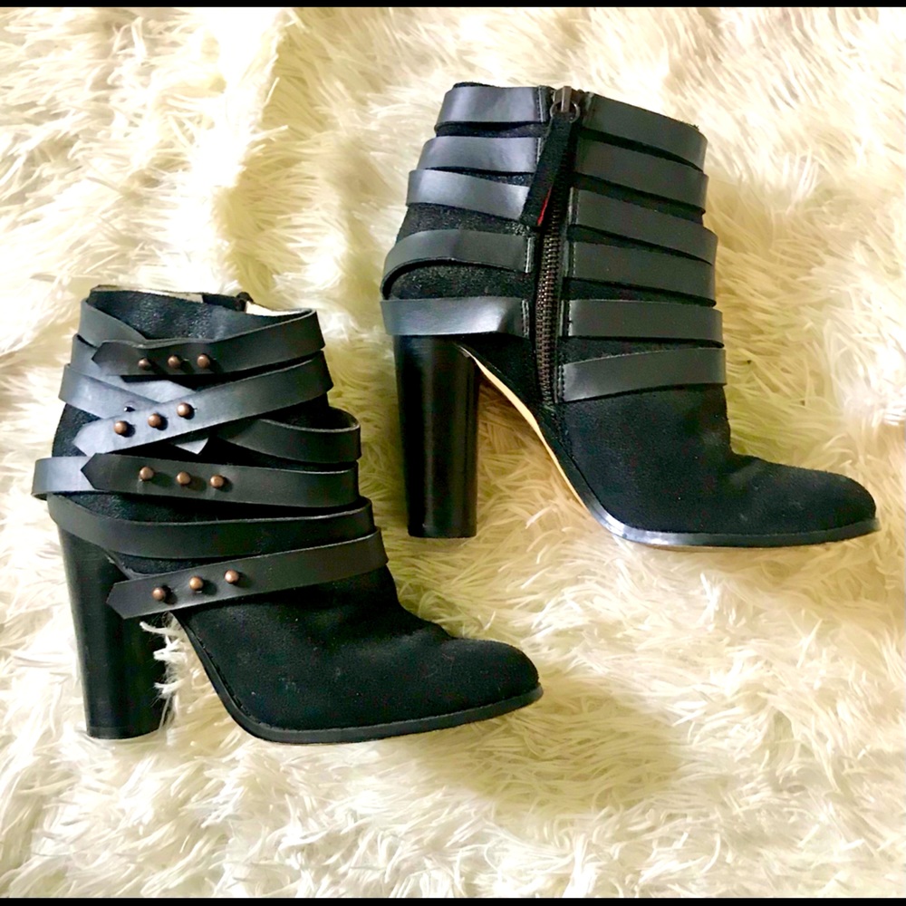 ✨SALE✨Joe’s Jeans Ankle Boot